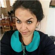 Soy profesora general básica, mención inglés. Licenciada en educación